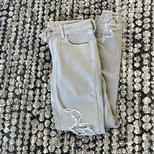 American Eagle Outfitters Light Gray Distressed Skinny Jeans